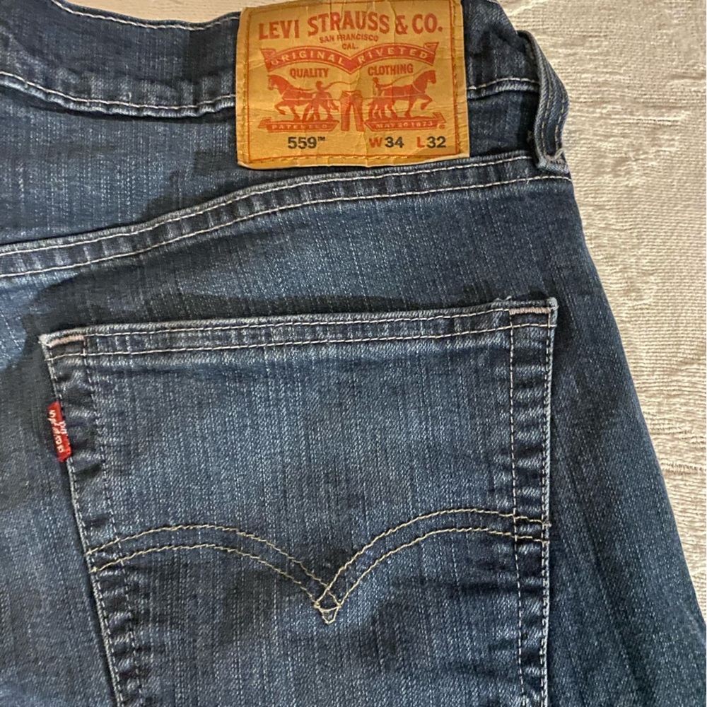 Men’s Size 34 x 32 Levi’s